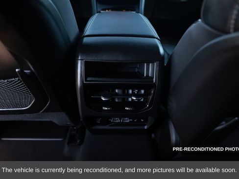 Used 2023 Jeep Grand Cherokee Overland image 32