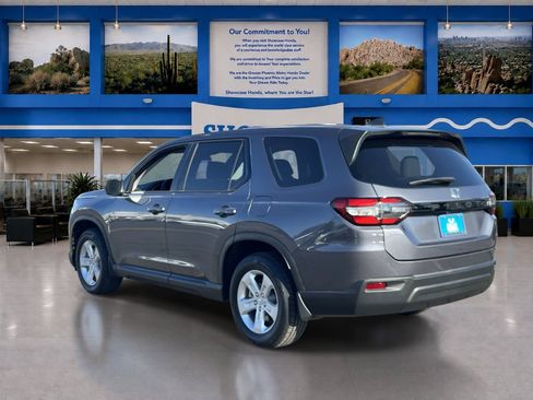 Certified 2023 Honda Pilot LX image 8