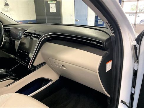 Used 2024 Hyundai Tucson Limited AWD/4WD image 13