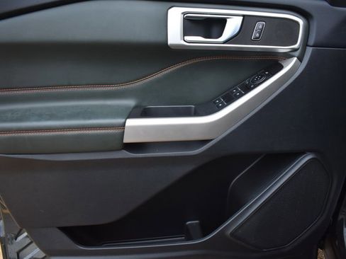 Used 2023 Ford Explorer Timberline image 12