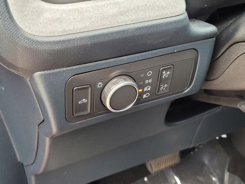 Certified 2022 Ford Maverick XLT w/ XLT Luxury Package image 18