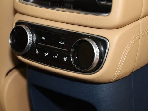 Used 2021 Genesis GV80 3.5T w/ Advanced Package 06 image 15