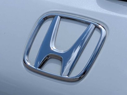 Used 2024 Honda HR-V LX image 13