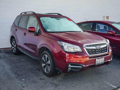 Used 2018 Subaru Forester 2.5i Premium image 3