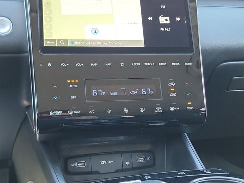 Used 2024 Hyundai Tucson Blue image 19