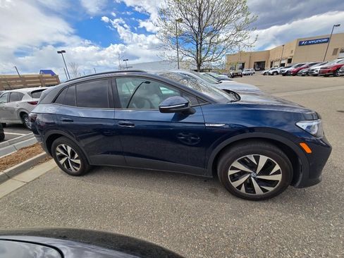 Used 2023 Volkswagen ID.4 Pro image 6