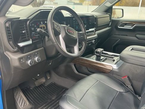 Used 2022 GMC Sierra 1500 Elevation image 14