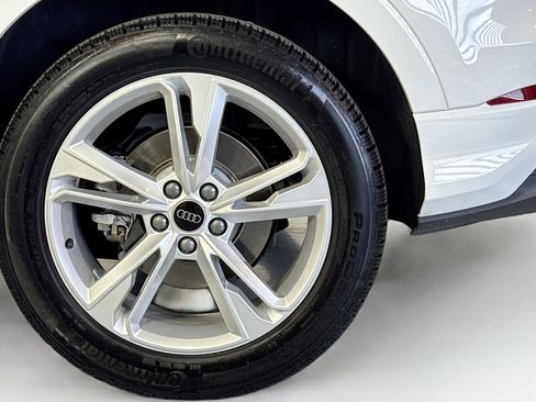 Used 2024 Audi Q3 2.0T Premium Plus AWD/4WD image 29