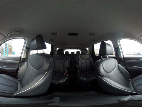 Used 2025 Hyundai Palisade SEL image 47