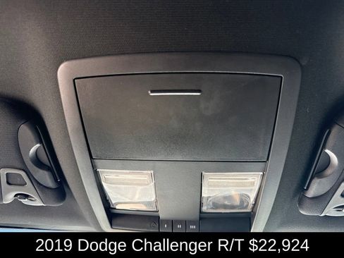 Used 2019 Dodge Challenger R/T w/ Blacktop Package RWD image 31