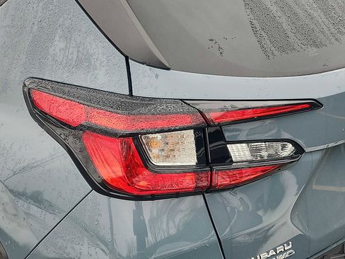 Used 2024 Subaru Crosstrek 2.0i Premium image 9