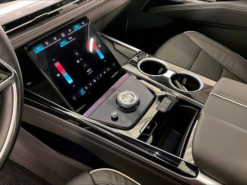 Used 2025 Cadillac Escalade Sport w/ Touring Package image 19