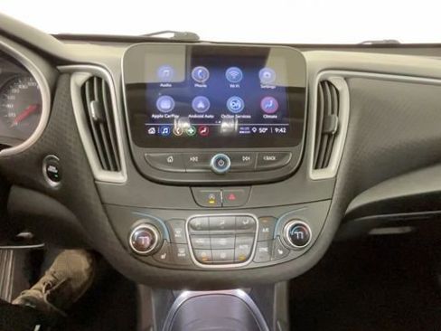 Used 2024 Chevrolet Malibu LT FWD image 34