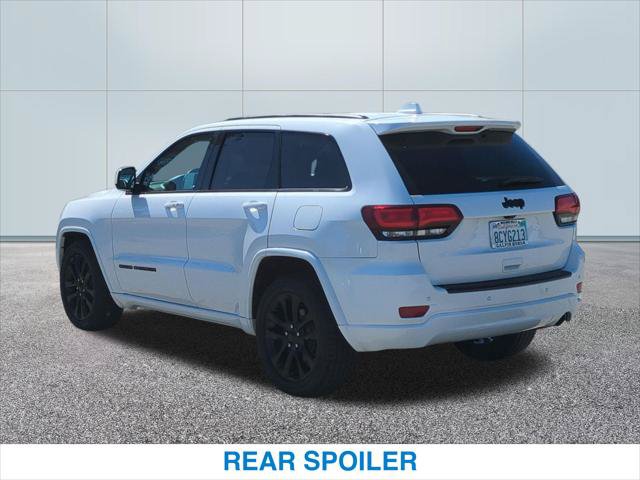 Used 2018 Jeep Grand Cherokee Altitude RWD image 9