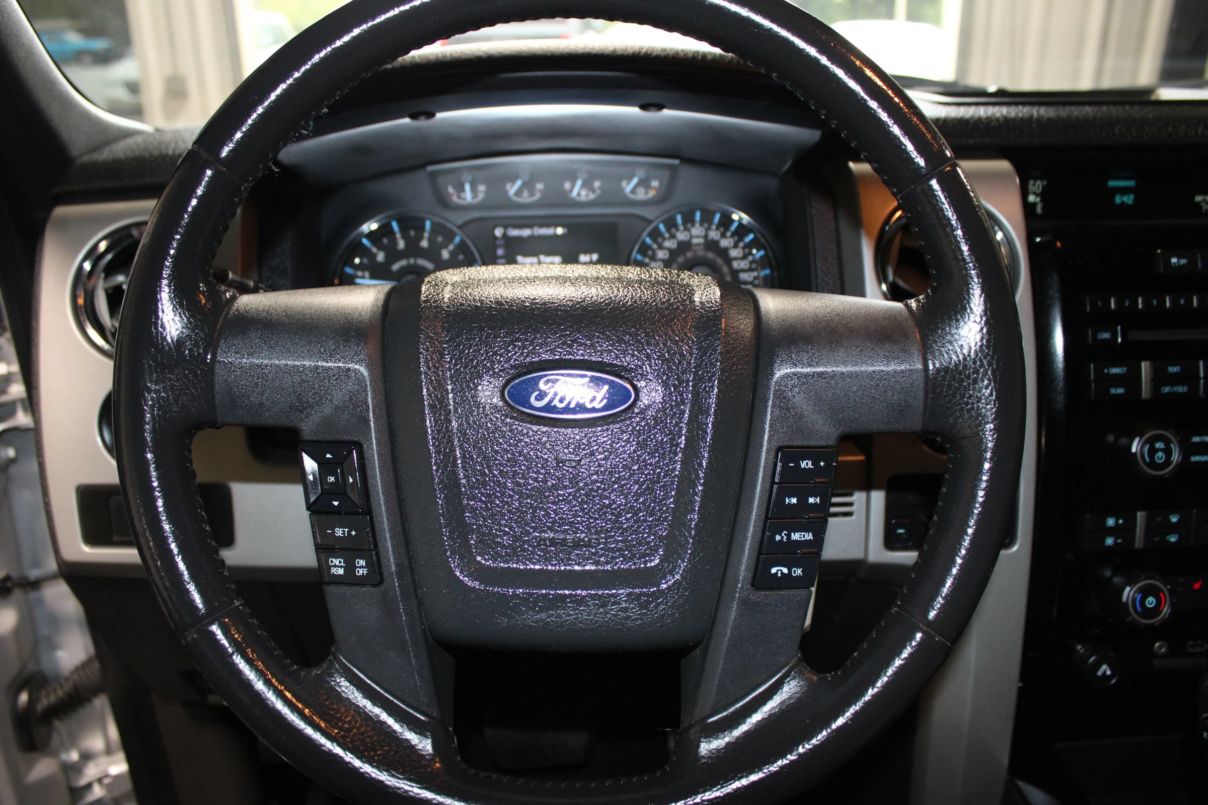 Used 2011 Ford F150 FX4 w/ FX Luxury Pkg AWD/4WD image 12