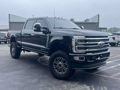 Certified 2025 Ford F250 Platinum w/ Platinum Plus Package AWD/4WD image 1