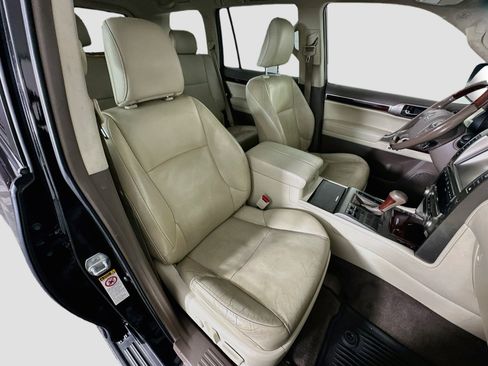 Used 2017 Lexus GX 460 Premium w/ Premium Package AWD/4WD image 33