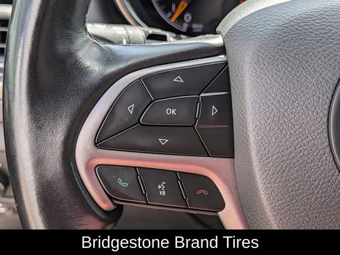 Used 2021 Jeep Grand Cherokee Laredo X RWD image 23