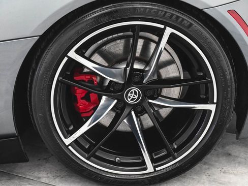 Used 2020 Toyota Supra Premium w/ Driver Assist Package image 7