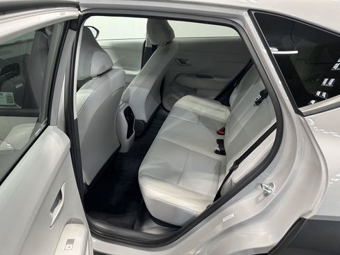 Certified 2024 Hyundai Kona SEL AWD/4WD image 26