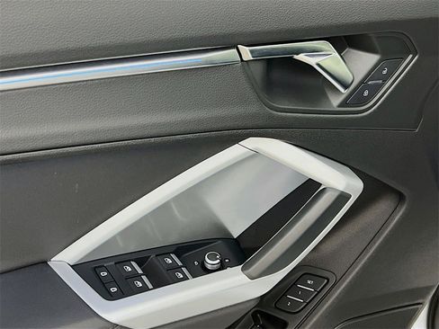 Used 2022 Audi Q3 2.0T Premium Plus image 20