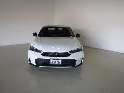 Used 2025 Honda Civic Sport Touring image 2