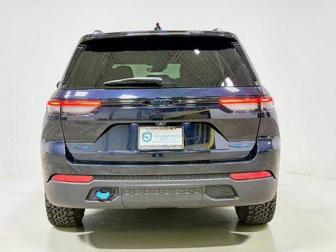 Used 2022 Jeep Grand Cherokee Trailhawk AWD/4WD image 27