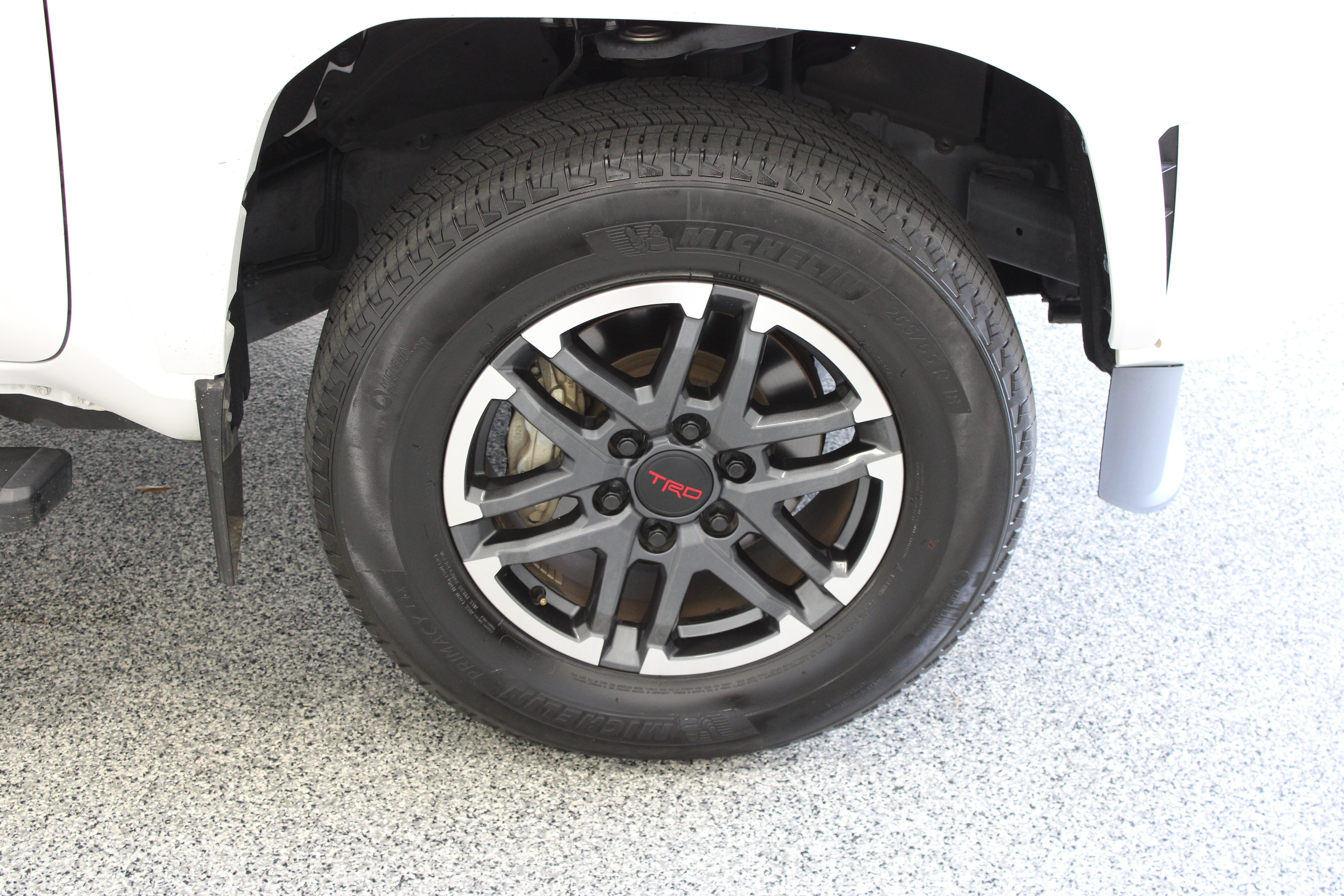 Used 2024 Toyota Tacoma TRD Sport RWD image 5