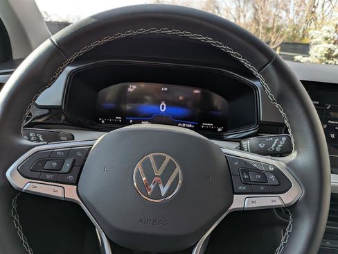 Certified 2025 Volkswagen Taos S image 25