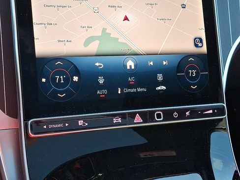 Used 2026 Mercedes-Benz GLC 300 4MATIC image 16