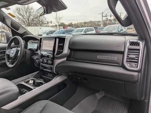 Used 2025 RAM 1500 Big Horn image 18