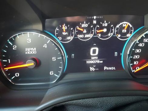 Used 2017 GMC Yukon XL Denali w/ Open Road Package image 16