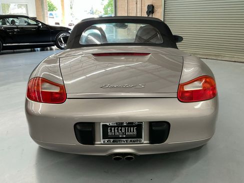 Used 2002 Porsche Boxster S image 16