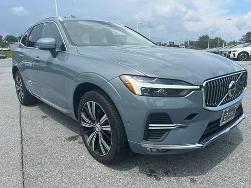 Certified 2023 Volvo XC60 B5 Plus w/ Climate Package AWD/4WD image 1