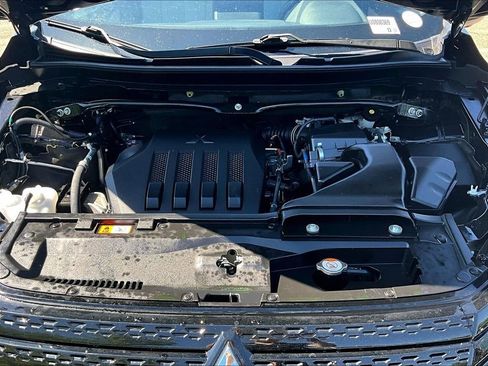 Used 2024 Mitsubishi Eclipse Cross SEL AWD/4WD image 27