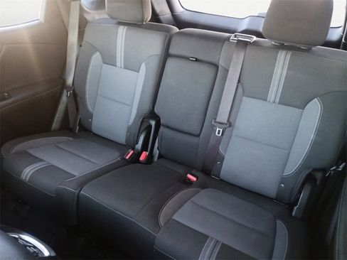 Used 2023 Chevrolet Blazer LT image 9