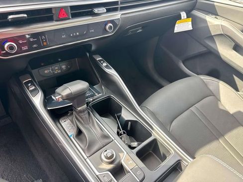 New 2026 Kia Sorento S w/ S Panoramic Sunroof Package image 30