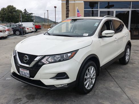 Used 2021 Nissan Rogue Sport SV image 10
