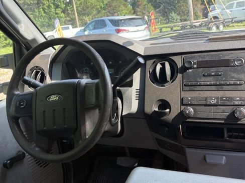 Used 2016 Ford F250 XL RWD image 9