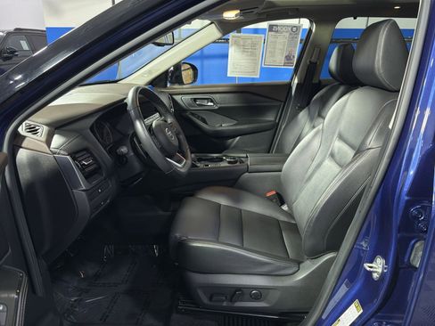 Used 2021 Nissan Rogue SL w/ Premium Package AWD/4WD image 25