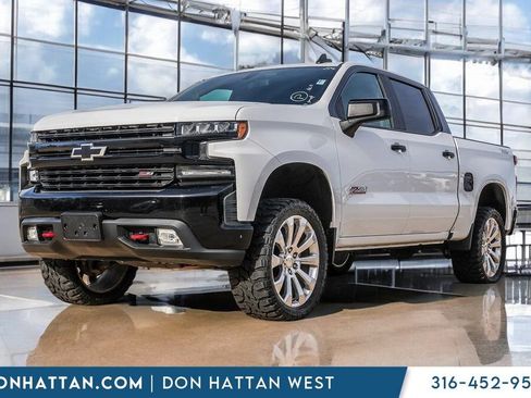 Used 2020 Chevrolet Silverado 1500 LT Trail Boss w/ Convenience Package image 1