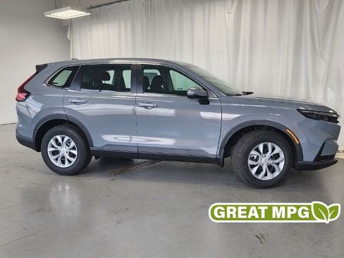 Used 2024 Honda CR-V LX image 1