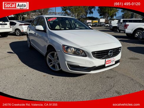 Used 2015 Volvo S60 T5 Premier image 1