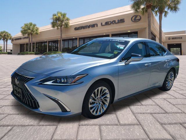 Certified 2022 Lexus ES 300h w/ Luxury Package FWD image 8