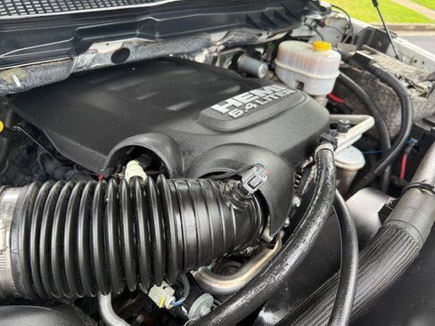 Used 2018 RAM 2500 Big Horn w/ Sport Appearance Group AWD/4WD image 14