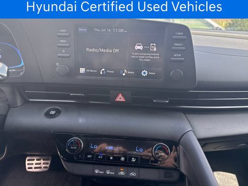 Certified 2025 Hyundai Elantra Sport FWD image 23