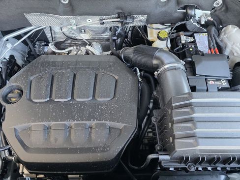 New 2026 Volkswagen Atlas Cross Sport SE AWD/4WD image 20