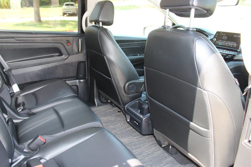 Used 2026 Honda Odyssey EX-L image 16