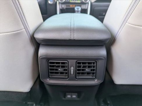 Certified 2022 Toyota RAV4 XLE Premium image 18