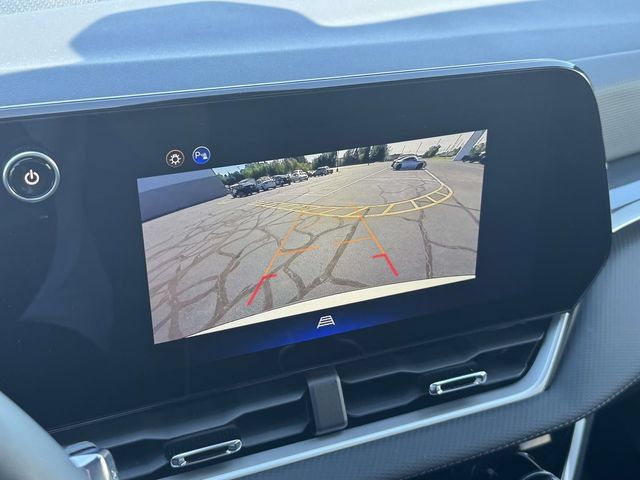 Used 2025 Chevrolet Equinox LT AWD/4WD image 30
